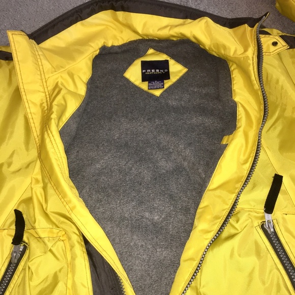 VINTAGE SKI JACKET LIKE NEW! SIZE MEDIUM - Picture 3 of 6